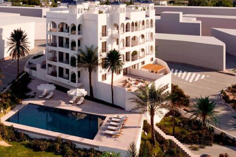 bloque with pool