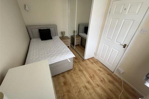 Middleham Road, Newton Hall, Durham, County Durham, DH1 photo 5