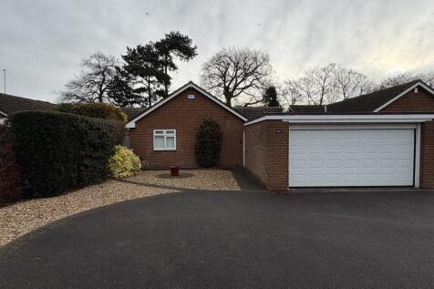 Solihull, B92 - property photo