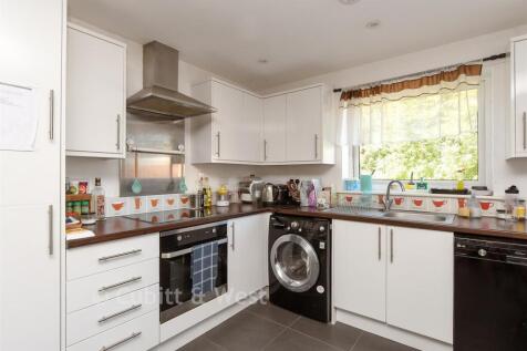 Kitchen Lounge/Dining Room