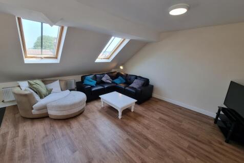 6b Regent Place, Leamington Spa photo 3