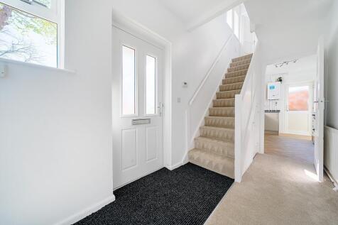 Choulston Close, Netheravon, SP4 photo 3