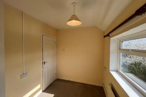Willbye Avenue, DISS photo 5