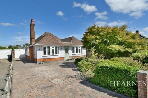 Ferndown, BH22 - property photo