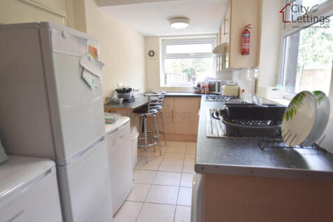 Chestnut Grove, West Bridgford  photo 4