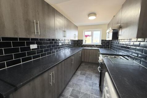 Bursledon Road,  photo 3