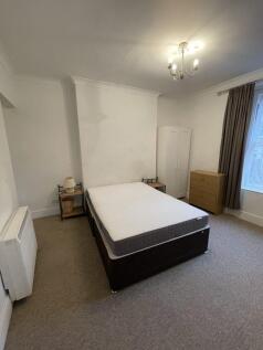Ambra Vale East – First Floor Flat Ref 841 photo 5