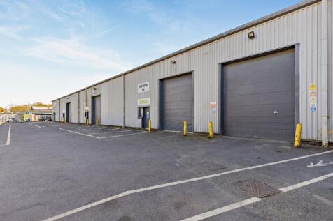 8687215-exterior07-v2-800.jpg