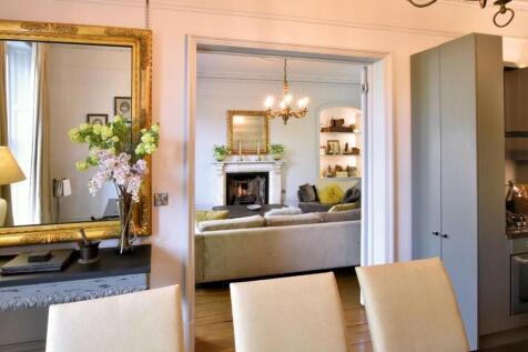 RPA 003 Royale - Dining Area.JPG