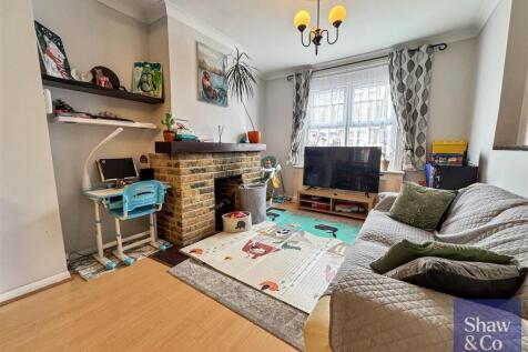 Living Room.jpeg