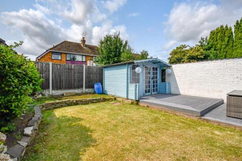 3 Chapel Close-External (2).jpg