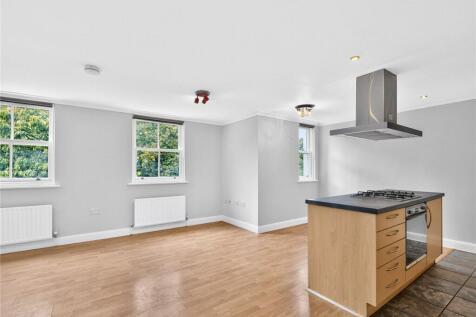 Reception/Kitchen