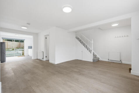 3 Bed Terrace House
