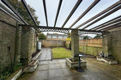 Pinnegar Way, Covingham, Swindon photo 5