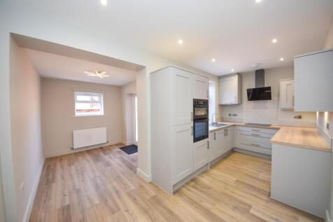 Home Terrace, Swinley, Wigan, WN1 2HH photo 5