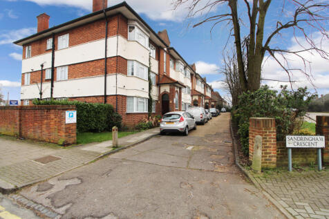 Two Double Bedroom 1st Floor Flat To Rent