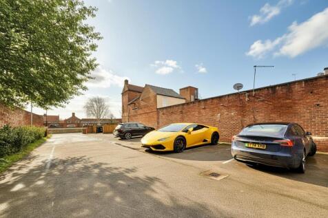 Car park.jpg