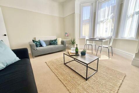Bournemouth, BH1 - property photo
