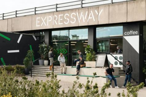 highresDSC_6123rescalede16184872296642500x1475.j