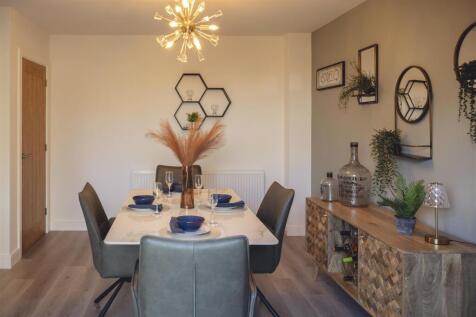 OPEN PLAN LIVING KITCHEN