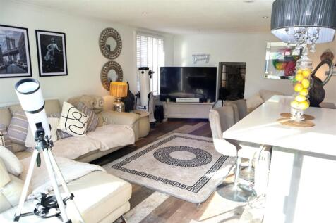 Kitchen/Family Room