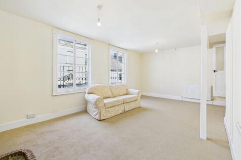Watling Street West, Towcester, NN12 photo 4