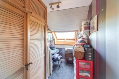 5 bed, 3 bath Detached in Cardiff - Photo 27