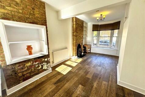Cranbourne Road, Leyton, E15 photo 5