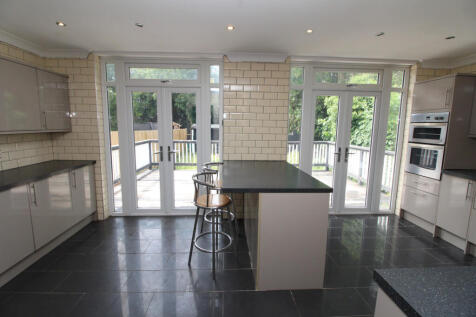 Rosecroft Close, Orpington, BR5 photo 4