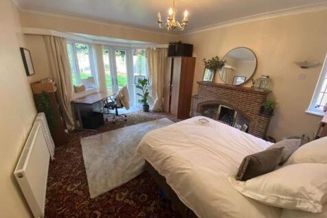 Spacious 6-Bedroom Shared Property in Lenton, Nottingham photo 3