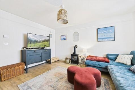 edf65eb2-CAM01085...