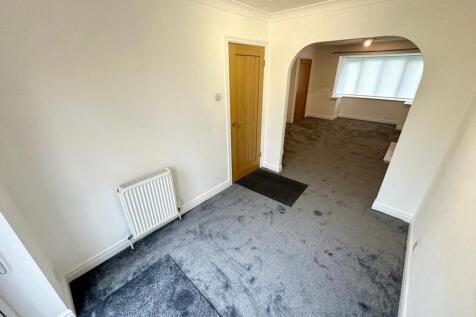 Bardwell Court, Wakefield photo 3