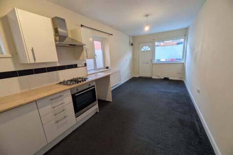 Flat 3, Egerton Road, WIRRAL, CH62 1AT photo 5