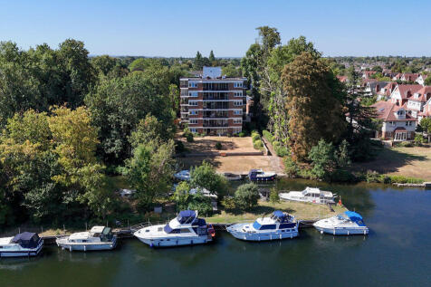 Riverside Court, River Reach, Teddington