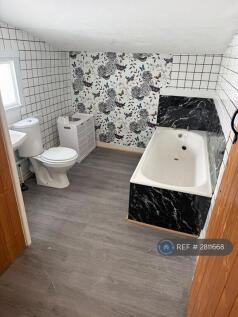 Upstairs Bathroom