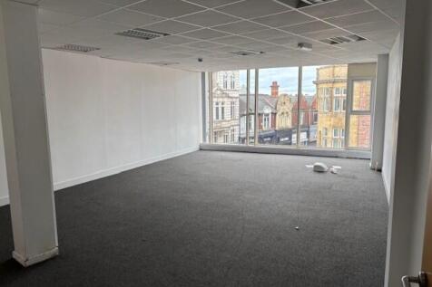 Office to rent Image 7