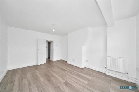 Halkett House, Waterloo Gardens, London, E2 photo 4