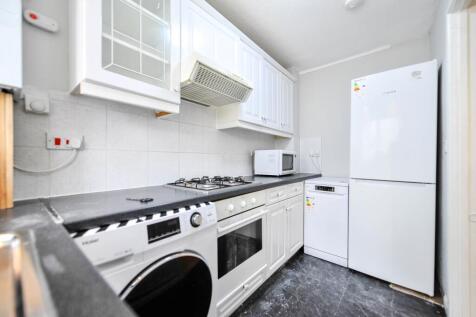 Ruskin Way, London, SW19 photo 4