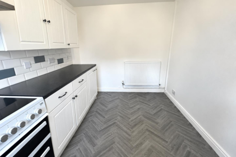 Warnford Close, Manchester photo 4
