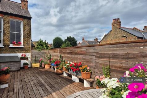 Chiswick, London, W4 photo 3