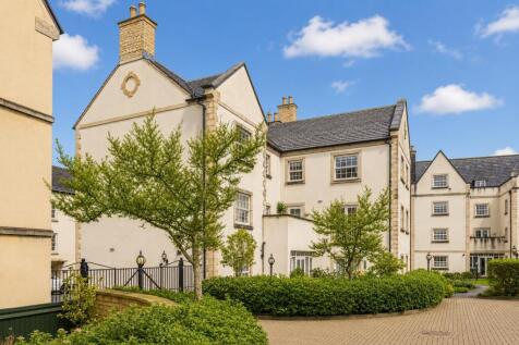 Tetbury, GL8 - property photo