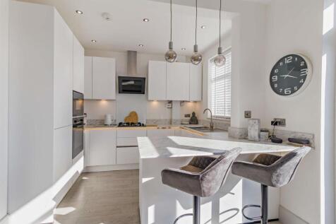 8703335-interior14-800.jpg