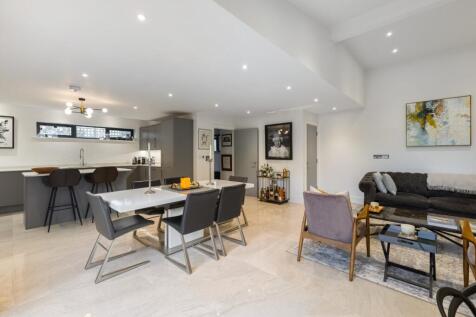 Kitchen/Living/Diner