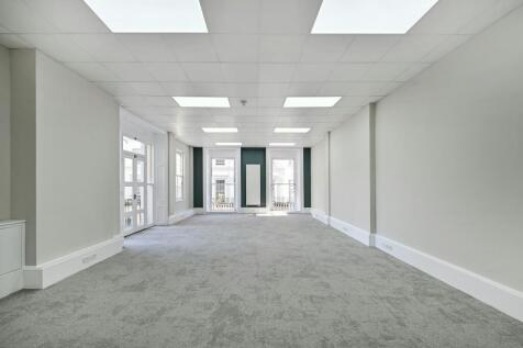 Stanhope House  1st Floor Suite.jpg