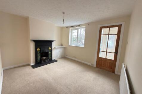 Living Room.jpg