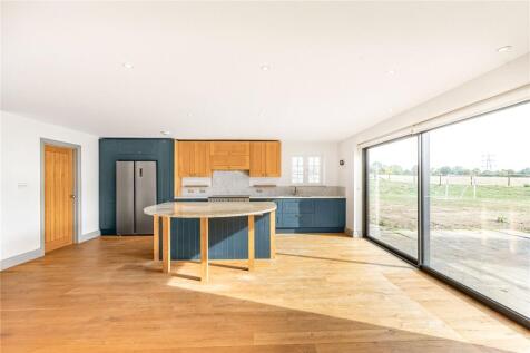 Wall Hall, Aldenham, Radlett, Hertfordshire, WD25 photo 4