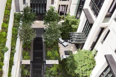 Courtyard Gardens