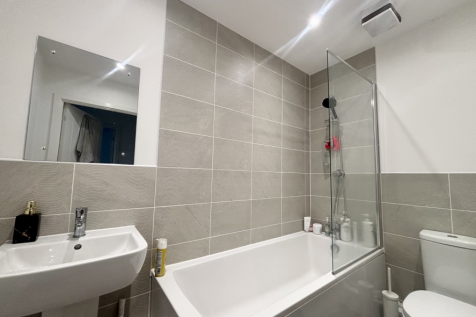 Crouch Court, Tanners way, B29 photo 4
