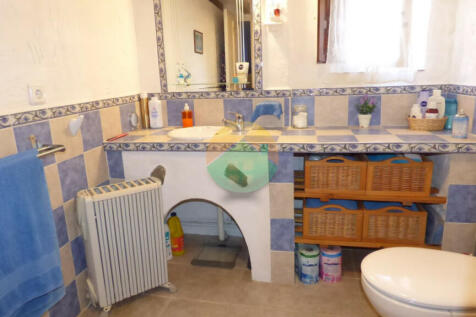 3 Bedroom Semi-Detached For Sale-PAL06-19