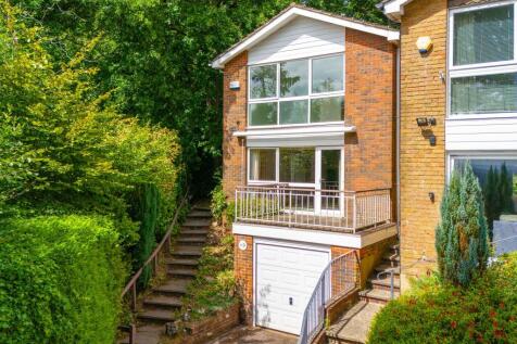 Redhill, RH1 - property photo